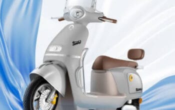 Sunra Pamerkan Motor Listrik Terjangkau di PEVS 2025