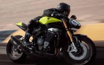Triumph Speed Triple 1200 RX Edisi Terbatas 1.200 Unit