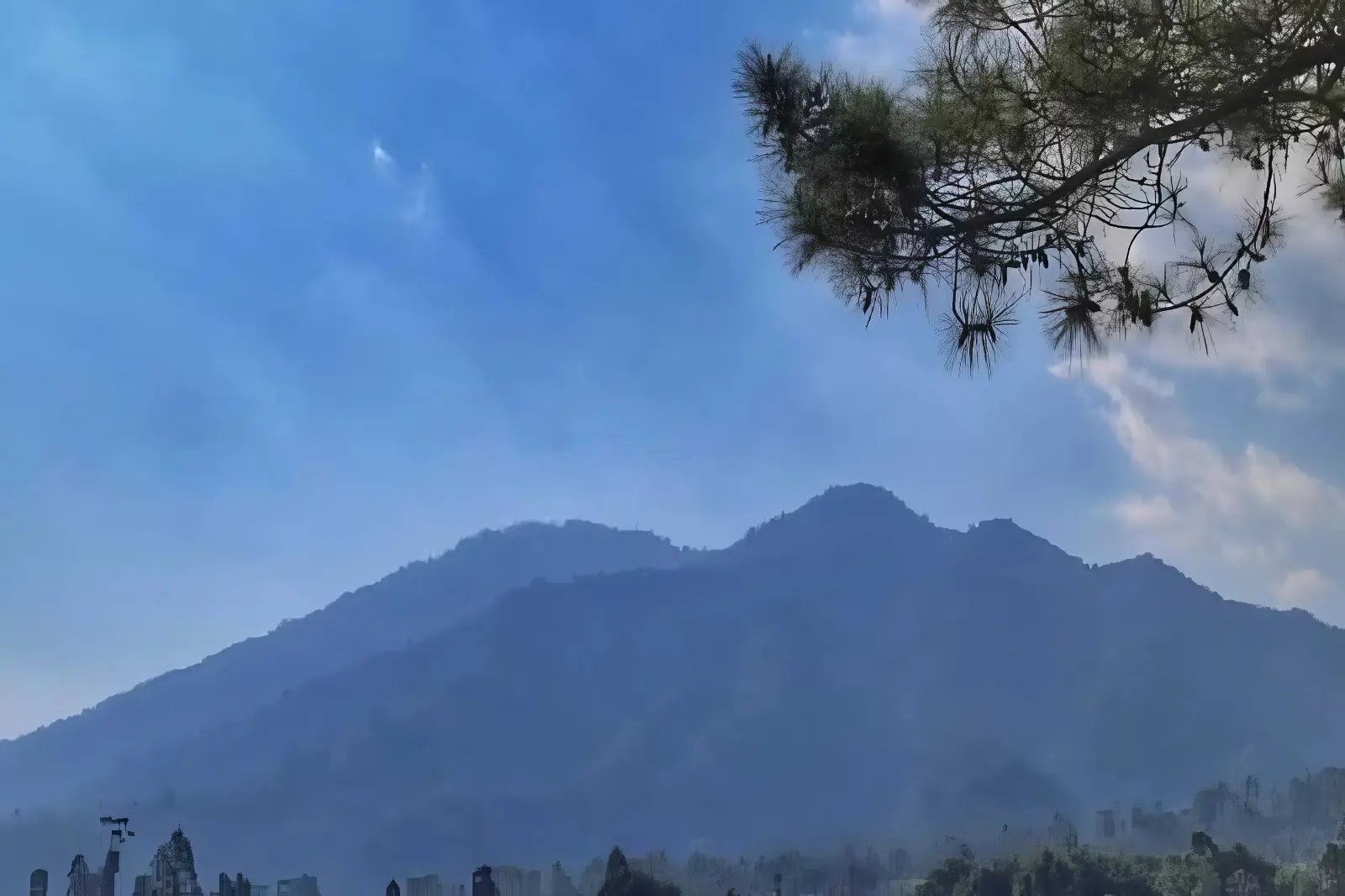 8 Tempat Wisata Hits di Bandung untuk Liburan Akhir Pekan