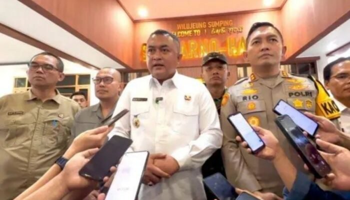 Angaran 3,5 Miliar Disiapkan tuk Perbaiki Jalan Abdul Fattah Ciampea, Bupati Bogor Pastikan Tahun 2025 Diperbaiki