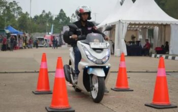 Biker Safety Riding Polres Bogor, Edukasi Keselamatan Berlalu Lintas Pada Masyarakat di Kabogorfest 2025