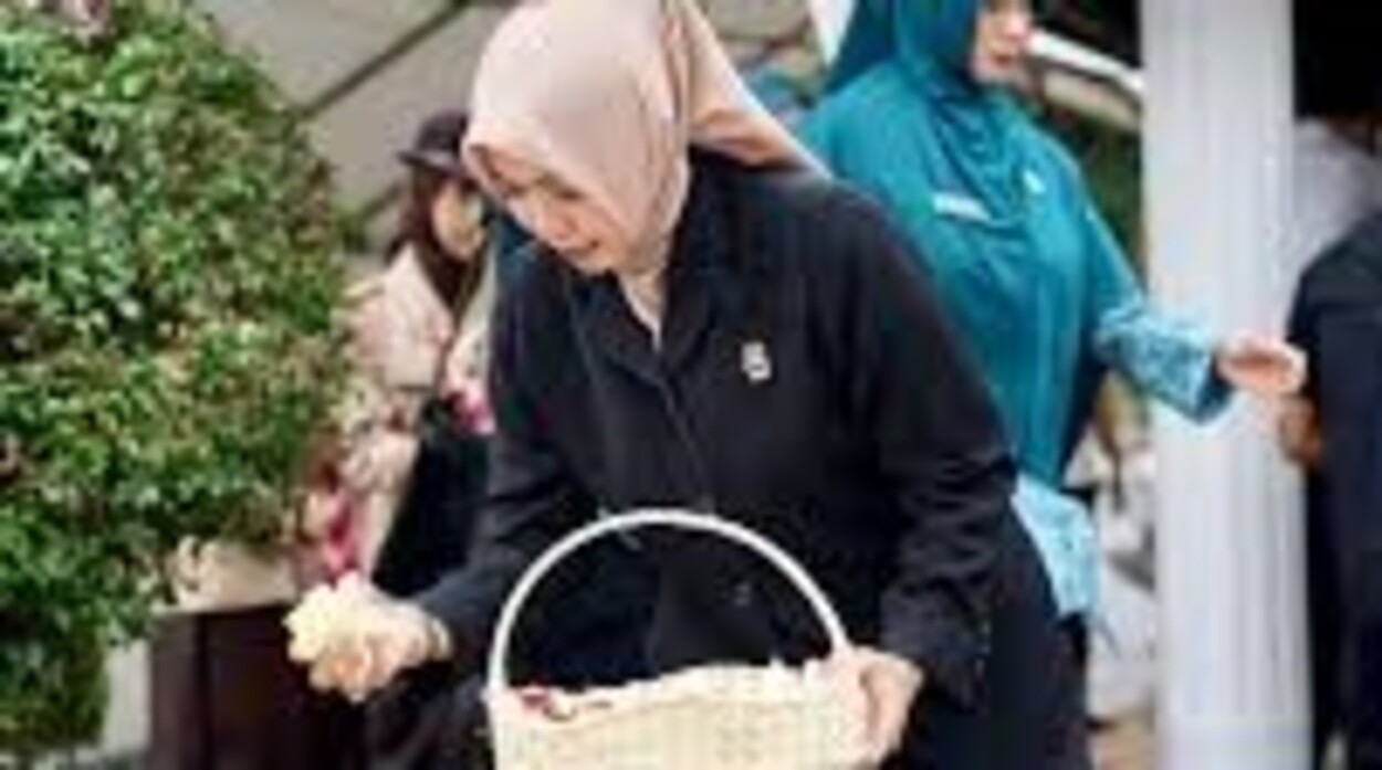 Ketua DPRD Kabupaten Bandung Ziarah ke Makam Mantan Bupati