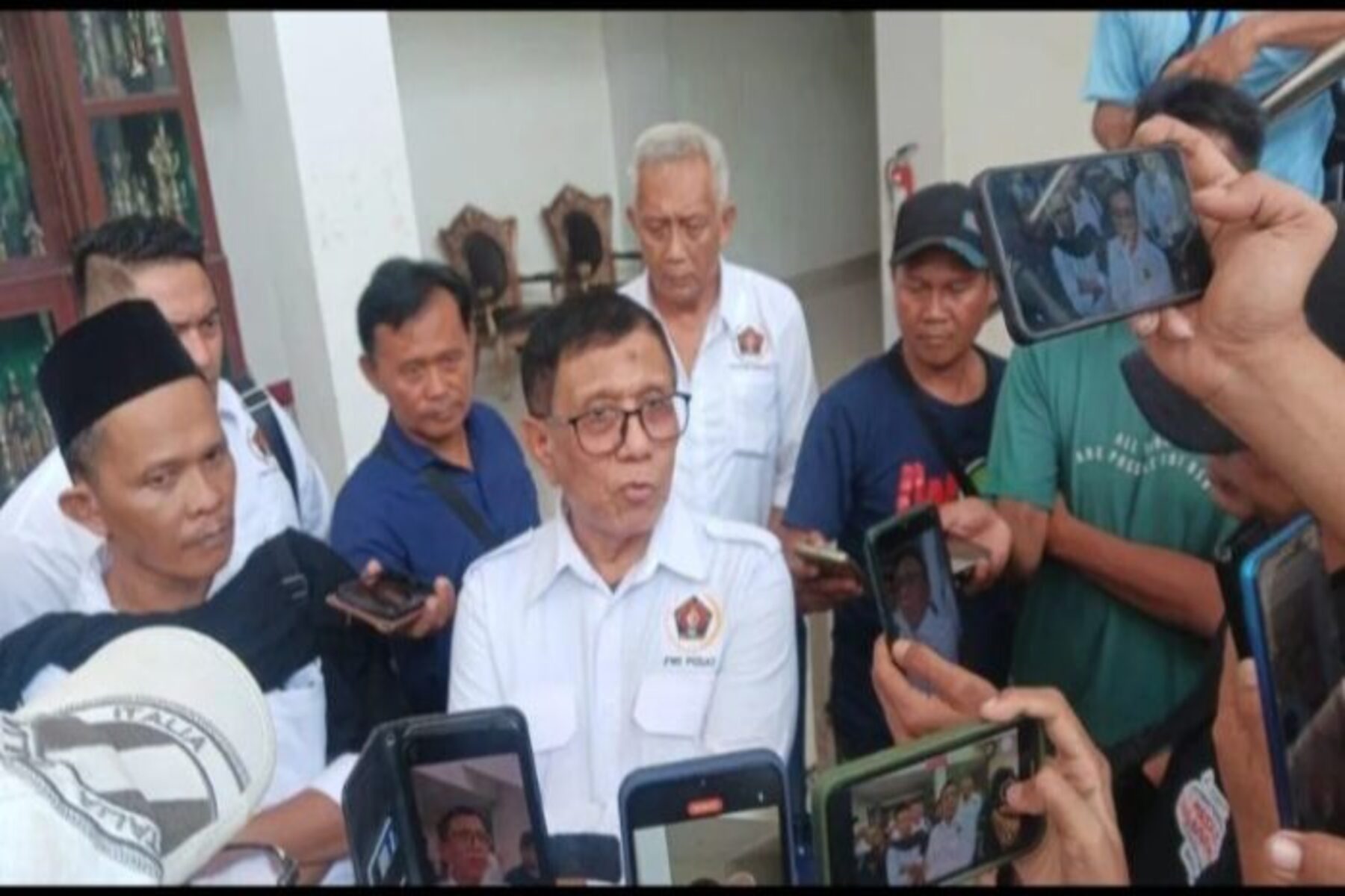 Polda Metro Hentikan Kasus, Hendry Ch Bangun Pertimbangkan Lapor Balik