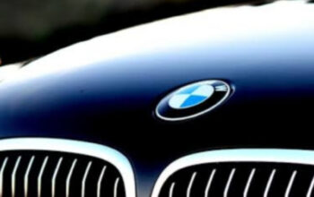 Revolusi Ramah Lingkungan! BMW Hadirkan Serat Flax untuk Bodi Mobil