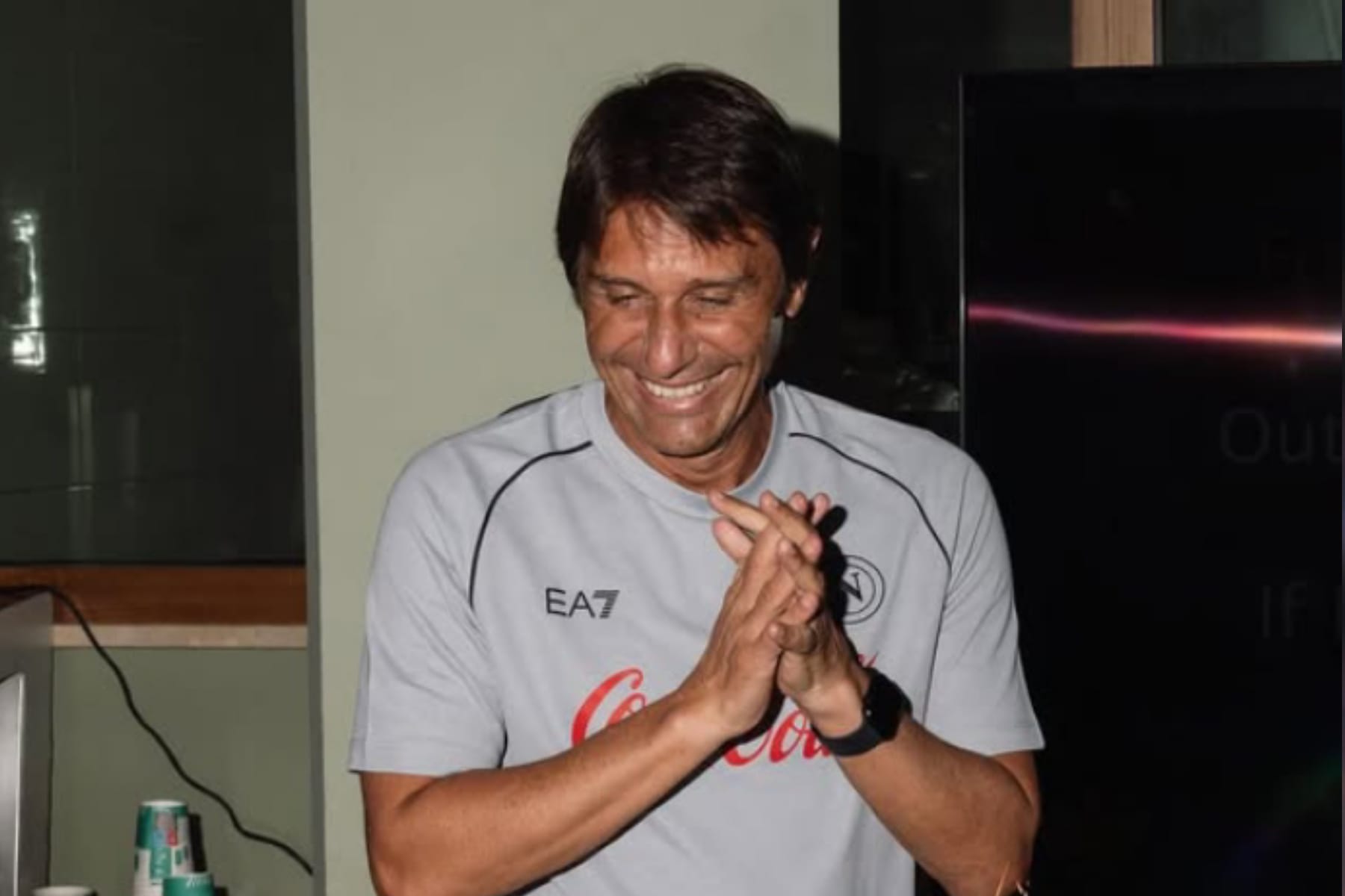Ambisi Conte di Napoli