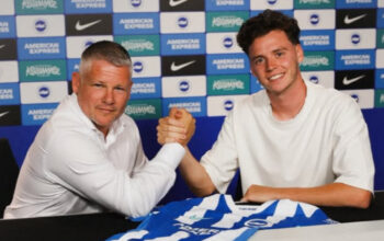 Brighton Resmi Datangkan Maxim De Cuyper