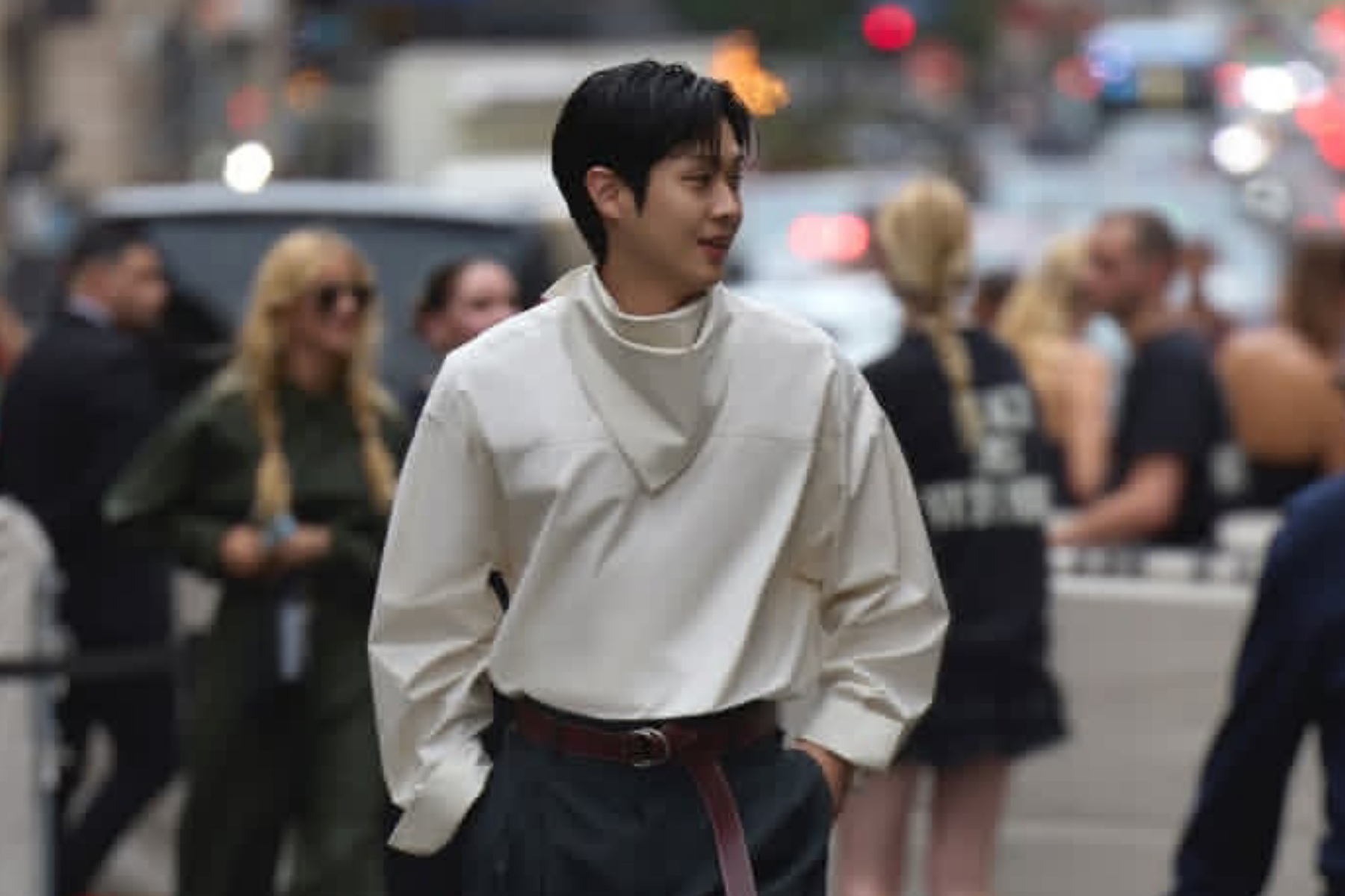 Choi Woo Shik Siap Memerankan Gyeongseong Mermaid