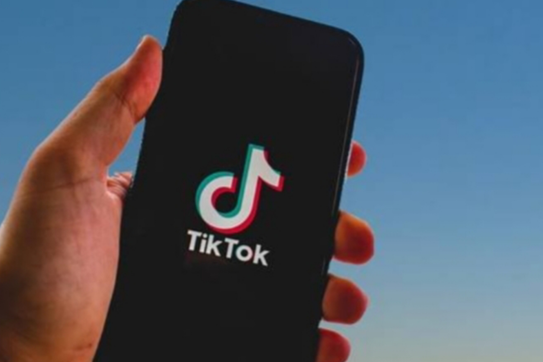 Donald Trump Bersiap Tawar TikTok