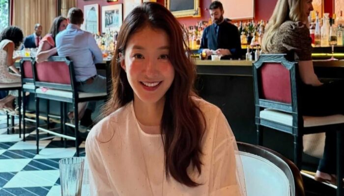 Lee Si-Young Hamil Anak Kedua di Tengah Perceraian