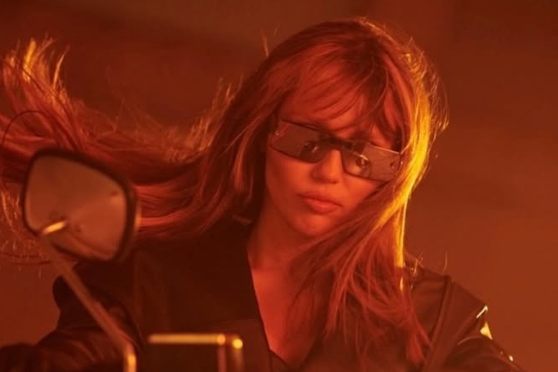 Miley Cyrus Pilih Istirahat, Tak Akan Tur Dunia