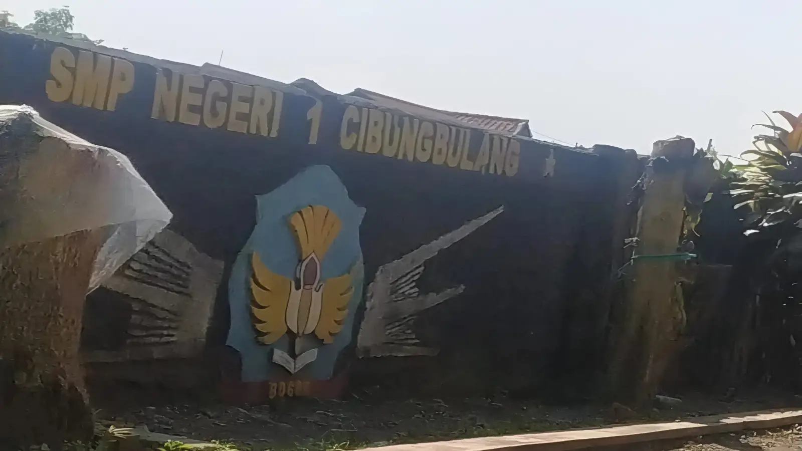 Polemik Dugaan Pembelian Seragam Rp950 Ribu di SMPN 1 Cibungbulang Bogor
