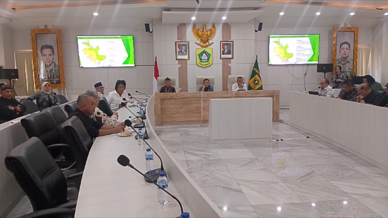 Sengketa Lahan Warga Desa Sukawangi, Adian Napitupulu: Negara Ikut Andil Melakukan Kejahatan