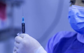 Vaksin Booster: Kunci Memperpanjang Perlindungan Tubuh Anda
