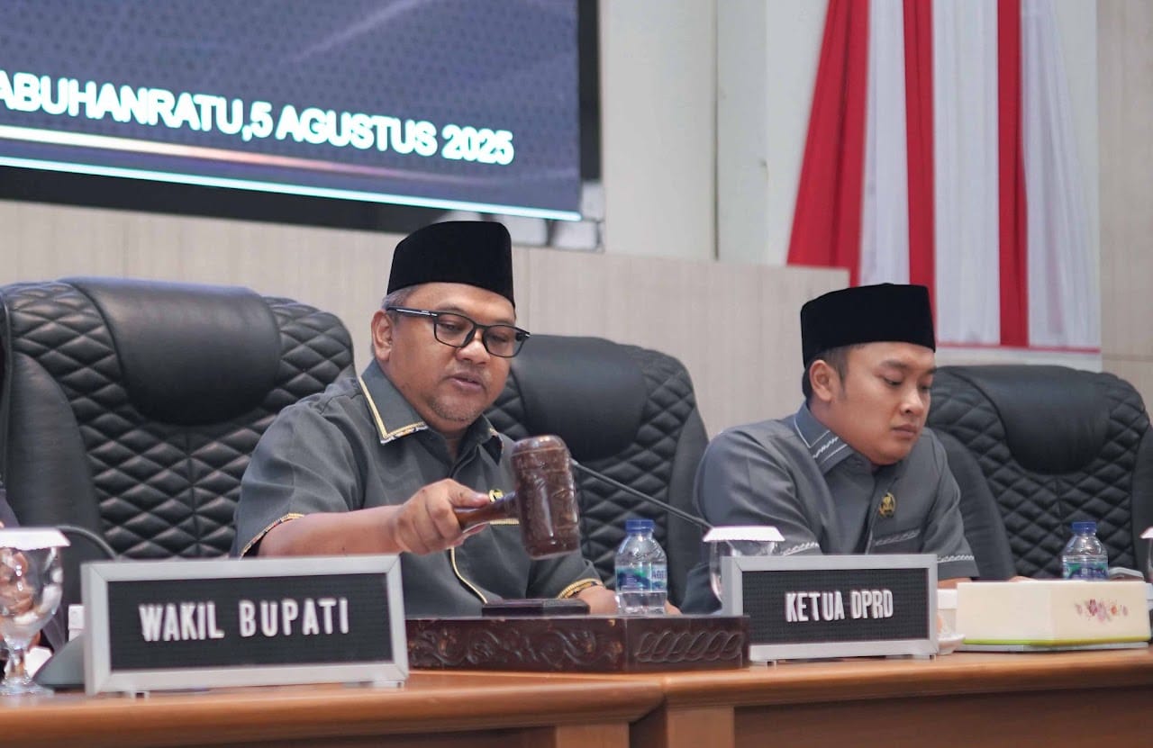 DPRD Kabupaten Sukabumi Bahas APBD Perubahan 2025, Fraksi Sampaikan Catatan