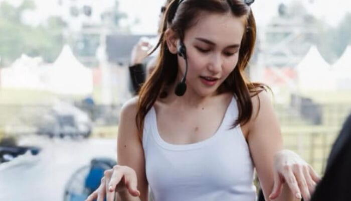 Denny Ramal Hubungan Ayu Ting Ting dan Boy William Sulit Berlanjut ke Pernikahan