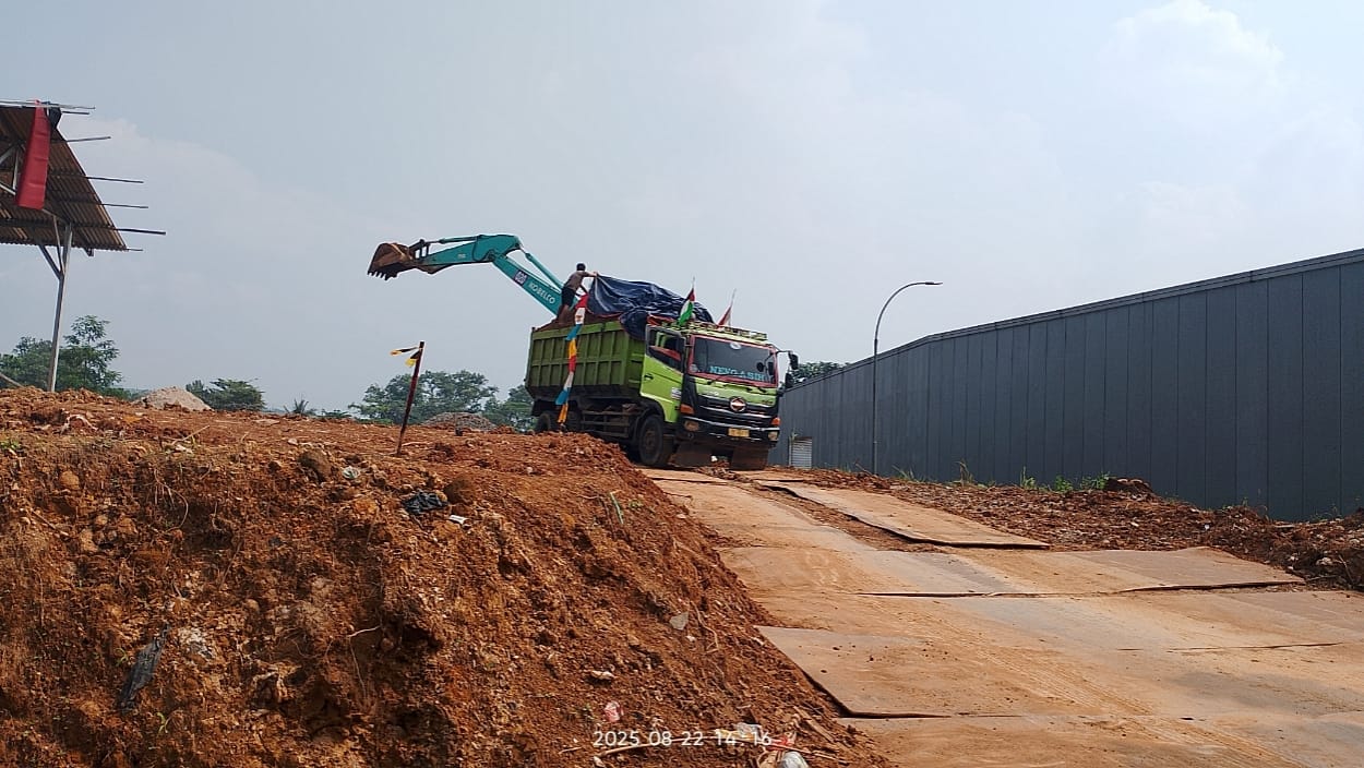 Diduga Aktivitas Galian C di Sukahati Citeureup Ancam Keselamatan Warga Setempat