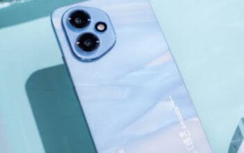 Honor Play 10C Resmi, Ponsel Baterai Jumbo Harga Ekonomis
