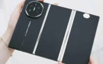 Huawei Mate XTs: Smartphone Tri-Fold Generasi Baru dengan Stylus dan Kamera Canggih