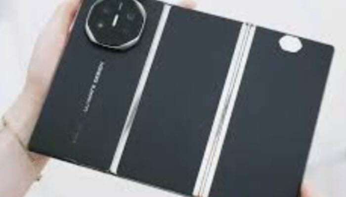 Huawei Mate XTs: Smartphone Tri-Fold Generasi Baru dengan Stylus dan Kamera Canggih