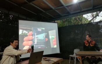 ITB Latih Guru di Depok Gunakan Sensor Smartphone untuk Eksperimen Fisika