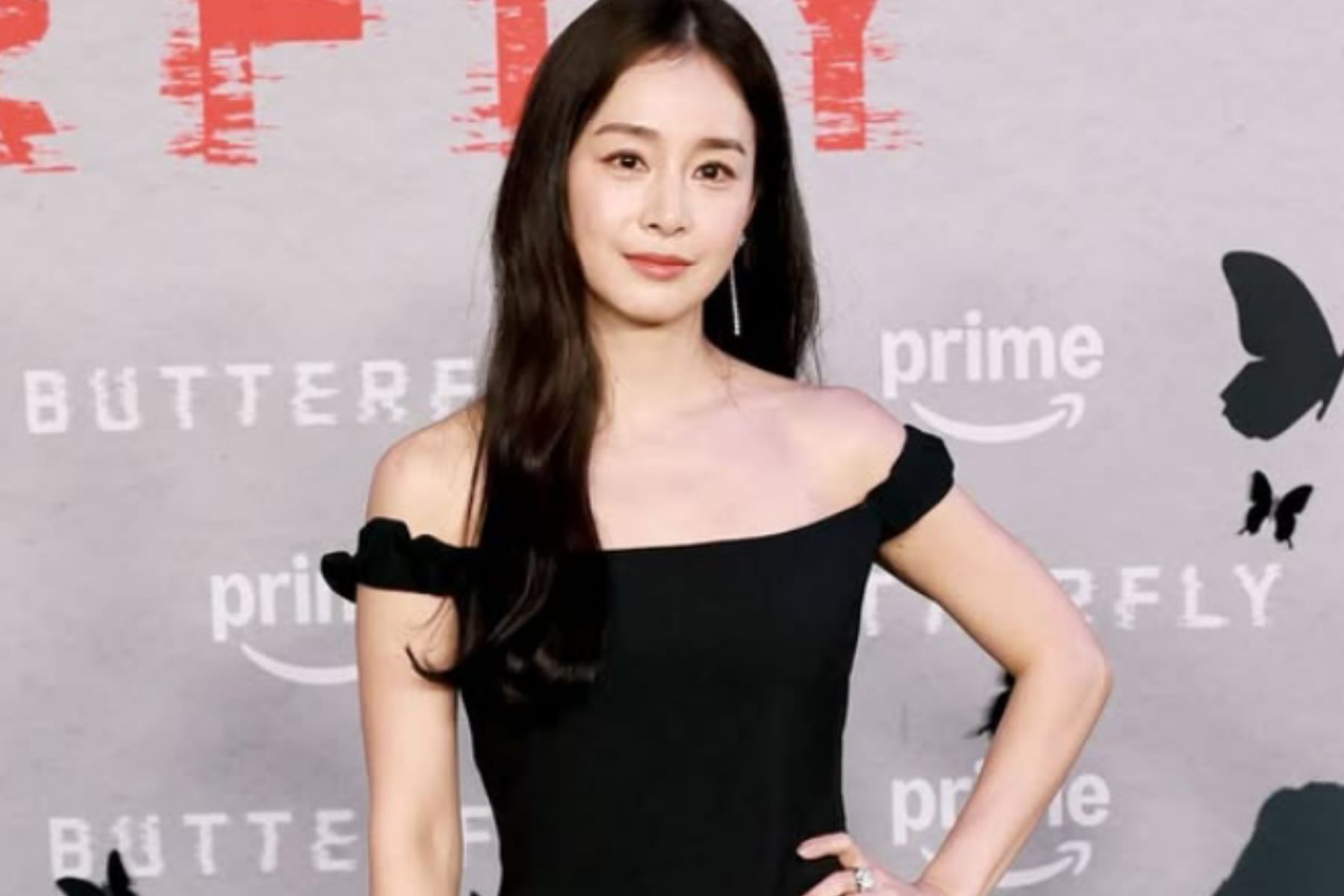 Kim Tae-hee Tampil Bak Dewi di Karpet Merah New York untuk Serial Butterfly