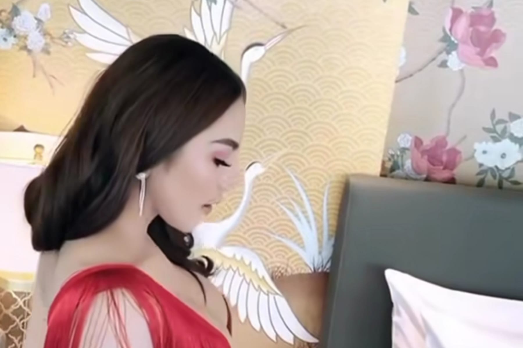 Lisa Mariana Yakinan Penuh bahwa Ridwan Kamil Adalah Ayah Kandung