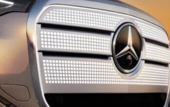 Mercedes GLC EQ: Era Baru UI dengan HYPERSCREEN dan Grille Futuristik