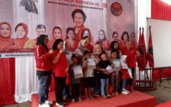 Momentum Bulan Bung Karno, DPP PDIP Salurkan Bantuan Ratusan PIP Bagi Anak SD di Kota Sukabumi