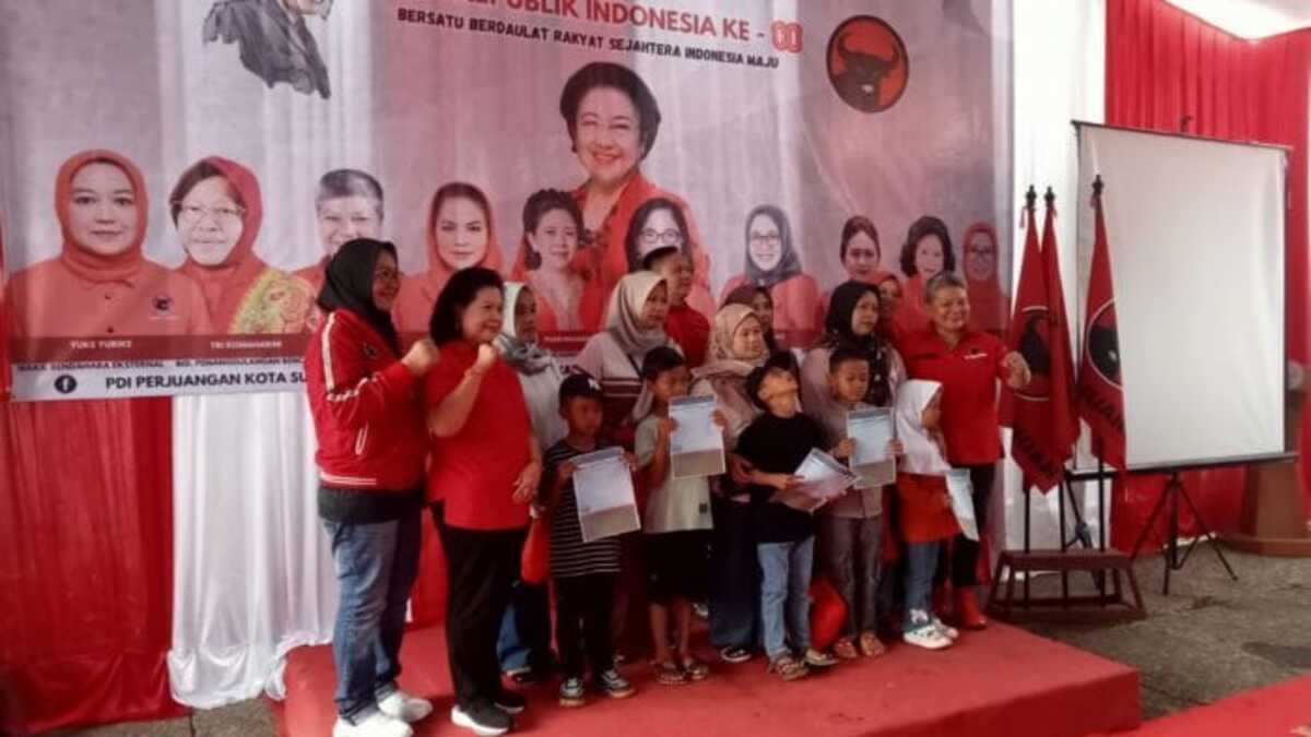 Momentum Bulan Bung Karno, DPP PDIP Salurkan Bantuan Ratusan PIP Bagi Anak SD di Kota Sukabumi