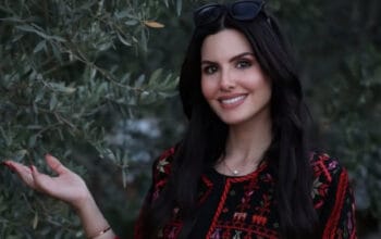 Nadeen Ayoub, Perempuan Palestina Pertama di Miss Universe 2025