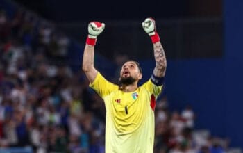 PSG Coret Donnarumma, MU dan Chelsea Siaga