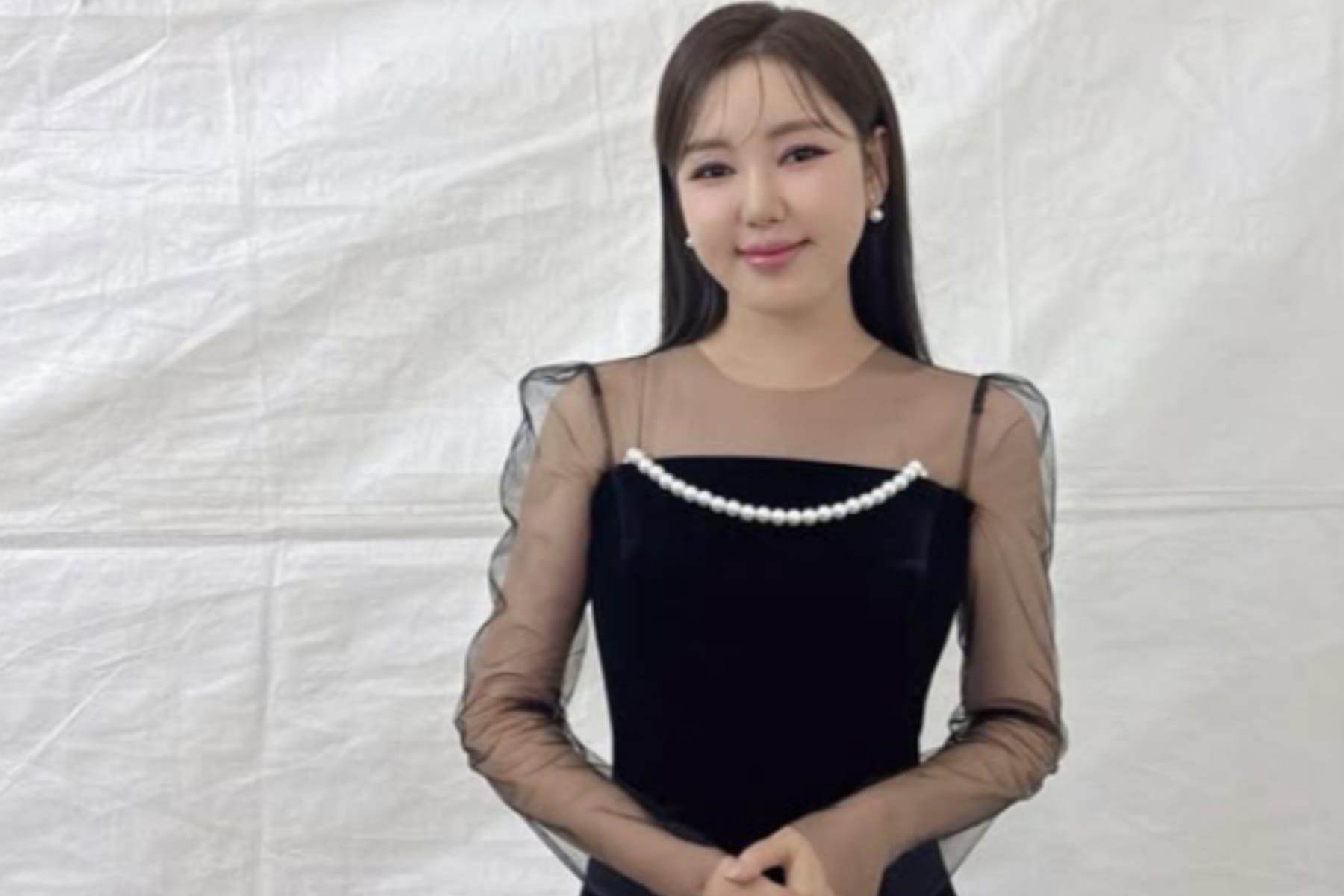 Sang Ratu Trot, Song Ga-in, Satukan Energi dengan Legenda Lewat 'Love Mambo'