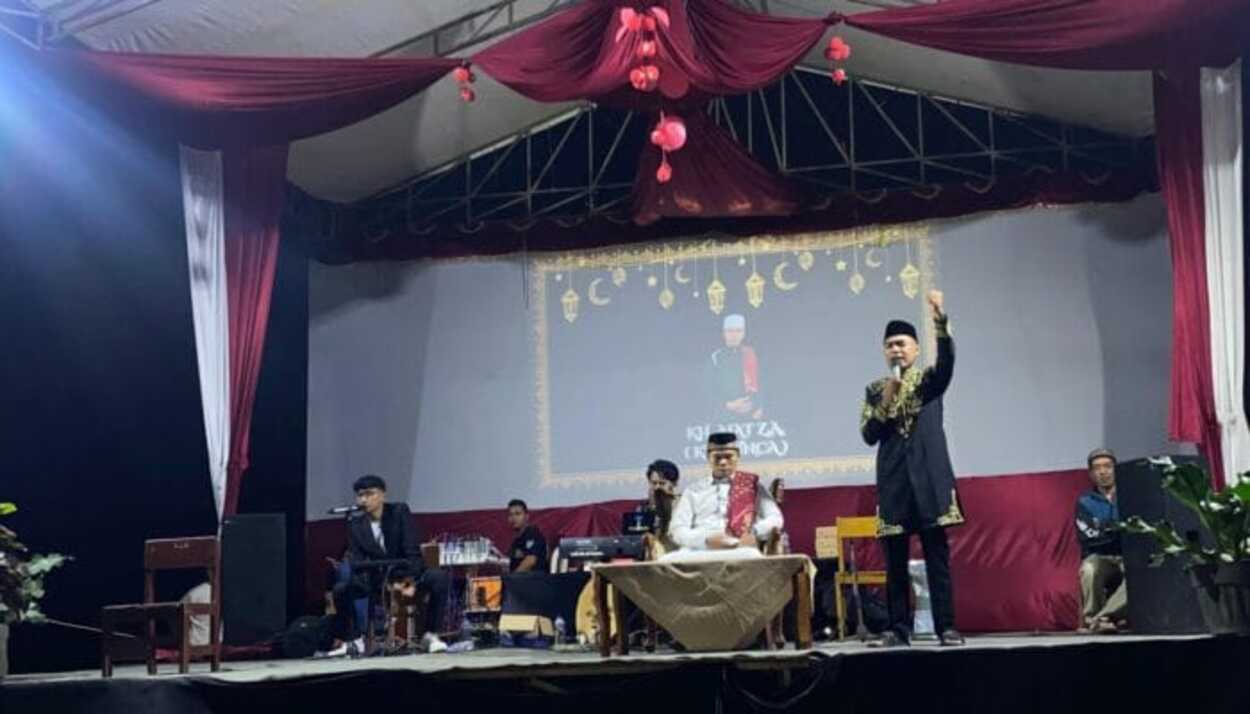 Tabligh Akbar Warga Dayeuhluhur Meriahkan HUT RI ke-80 dengan Semangat & Kekhusyuan