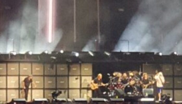 Tragedi di Wembley: Penonton Terjatuh dan Meninggal Saat Konser Oasis