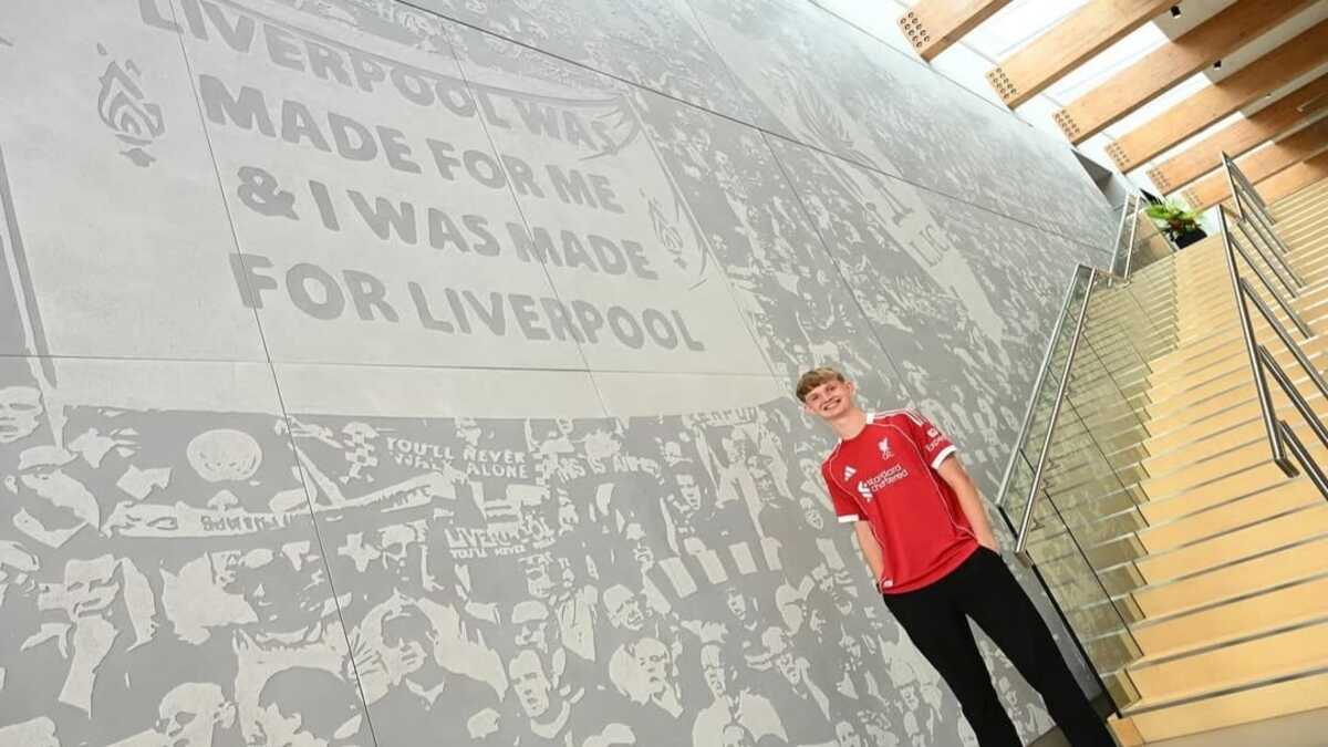 Will Wright Berlabuh di Liverpool: The Reds Kalahkan Arsenal untuk Striker Muda Sensasional
