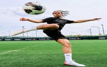 Xavi Simons Selangkah Lagi Gabung Tottenham, Chelsea Gigit Jari