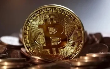 Bitcoin Rontok, Pasar Kripto Kehilangan Ratusan Miliar Dolar