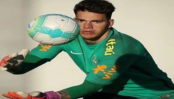 Ederson Tinggalkan MU, Kini Resmi Berlabuh ke Fenerbahçe!