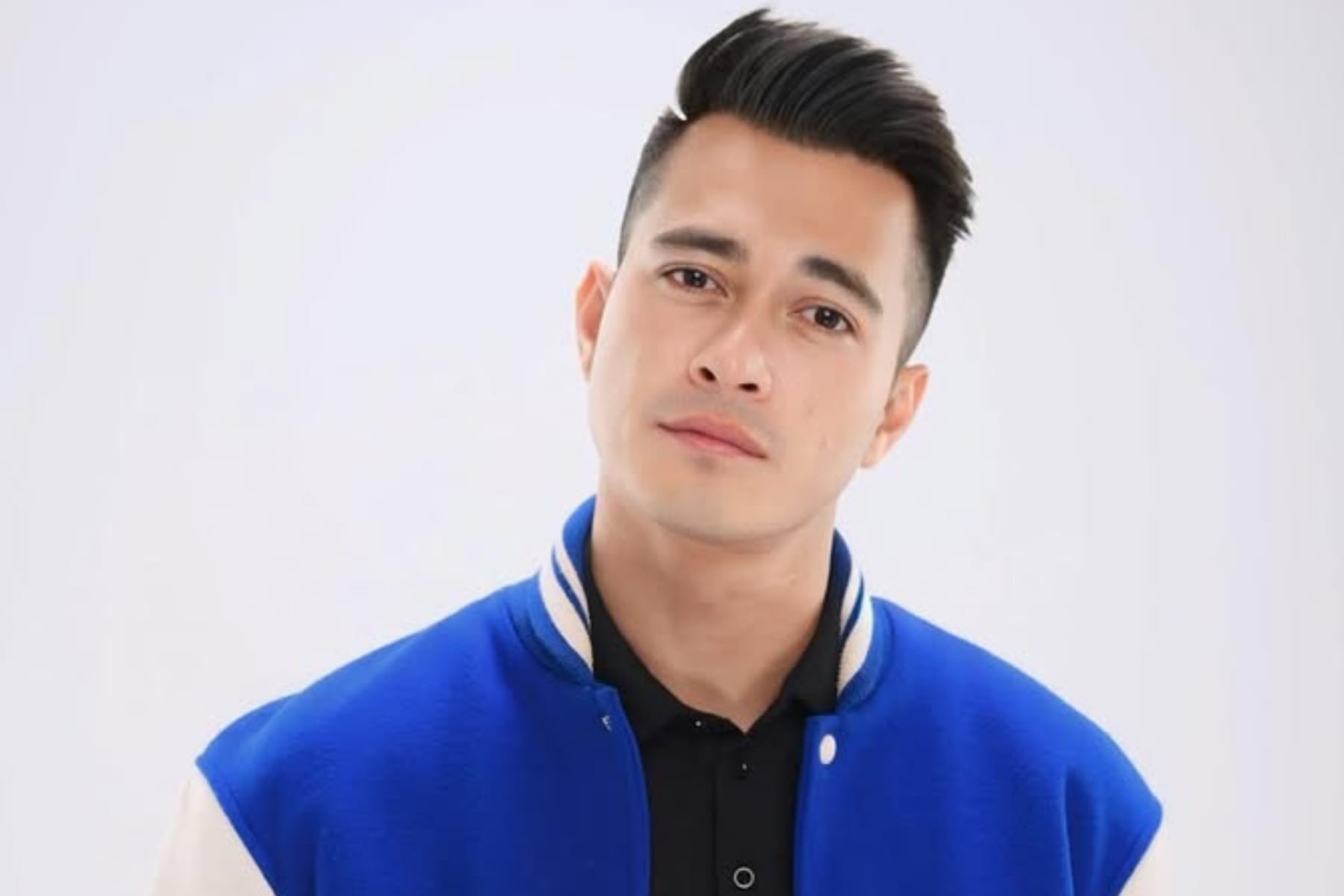 Eza Gionino Pasrah dan Ikuti Keinginan Istri untuk Bercerai