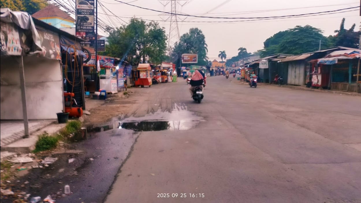 Kewenangan Kabupaten yang Terabaikan, Akibatnya Jl. Griya Bukit Jaya Kabupaten Bogor Rutin Terkena Banjir