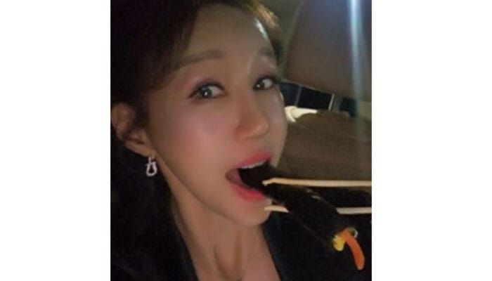 Kim Hye-yeon Pamer Body Goals, Ungkap Kunci Konsistensinya