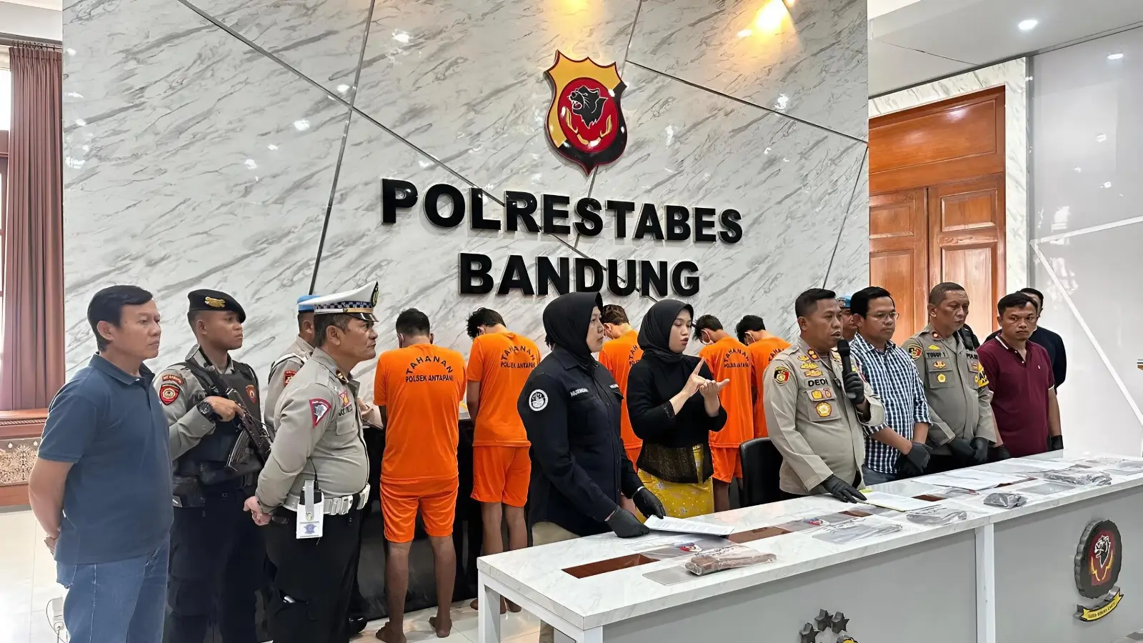 Komplotan Begal Bermodus Ojol di Kota Bandung Diringkus