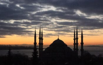 Maulid Nabi Muhammad: Momentum Persatuan dan Kebersamaan Umat