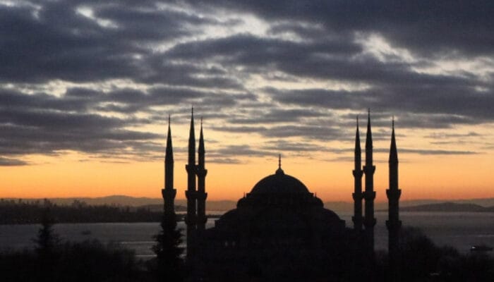 Maulid Nabi Muhammad: Momentum Persatuan dan Kebersamaan Umat