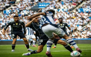 Real Madrid Tumbangkan Sociedad 2-1, Kokoh di Puncak La Liga