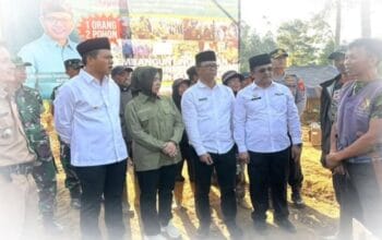 Renie Rahayu Fauzi Ajak ASN Tanam Pohon di Hulu Citarum