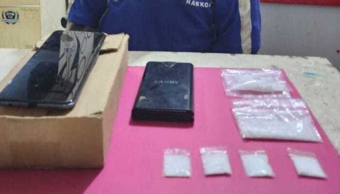 Satres Narkoba Polres Sukabumi Kota Bongkar 3 Kasus Narkoba, 3 Pelaku Ditangkap 1 DPO