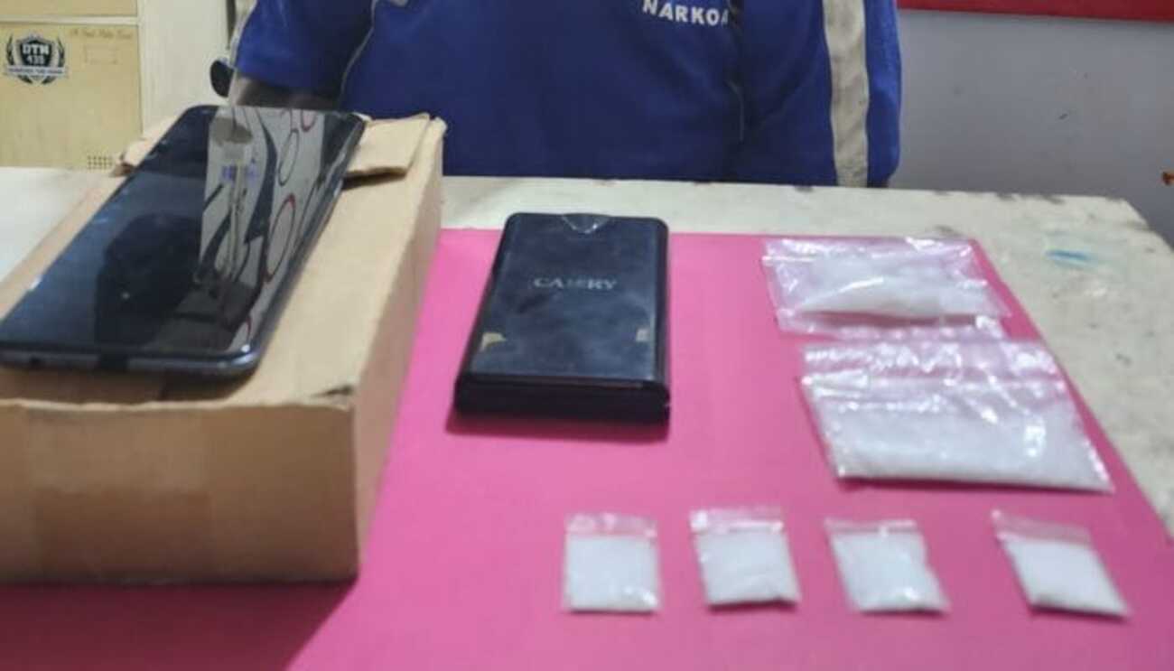 Satres Narkoba Polres Sukabumi Kota Bongkar 3 Kasus Narkoba, 3 Pelaku Ditangkap 1 DPO