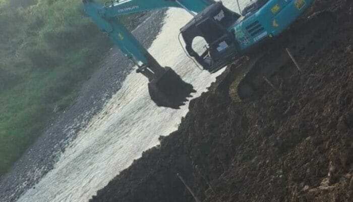 Sejumlah Kalangan Desak BBWS Hentikan Aktivitas Pembangunan Bronjong dan Penataan Lahan Perum Alam Cikadu, Purwakarta