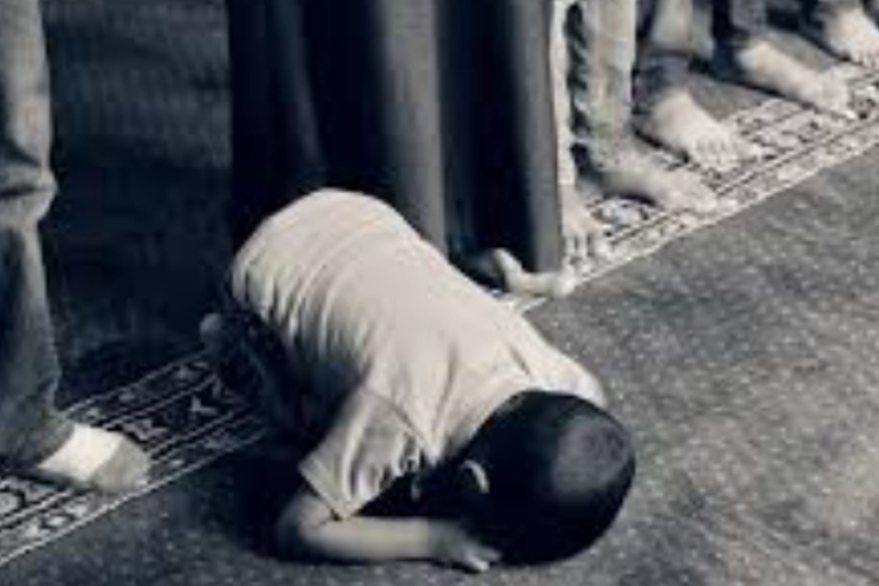 Tawakal: Seni Ikhlas dan Berserah Diri Kepada Tuhan